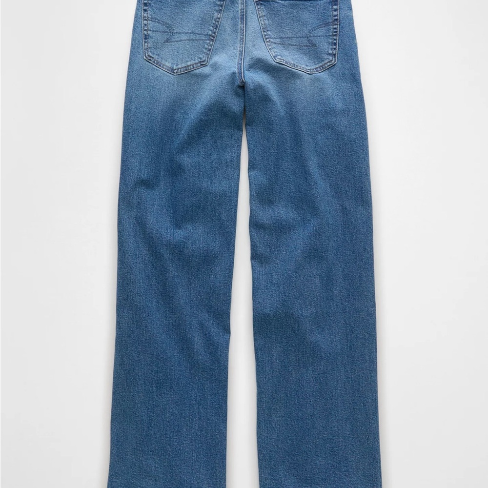 AE Strigid Curvy Super High-Waisted Baggy Straight Jean - Picture 3 of 3
